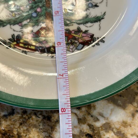 Spode Christmas Tree 8" Salad Plate Set of 2 - Picture 2 of 5